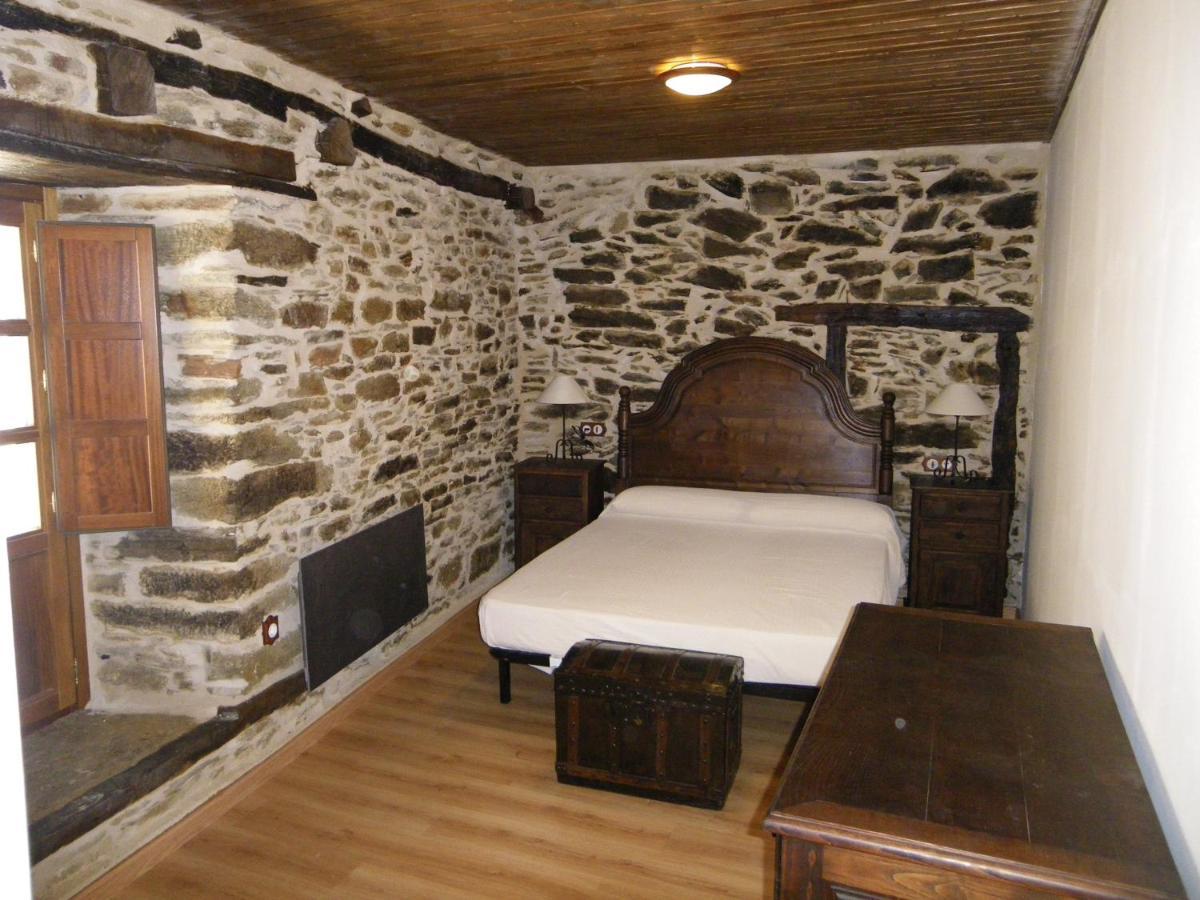 Casa Rural Los Cabritos De Tomas Puebla de Sanabria Ngoại thất bức ảnh