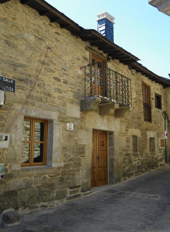 Casa Rural Los Cabritos De Tomas Puebla de Sanabria Ngoại thất bức ảnh
